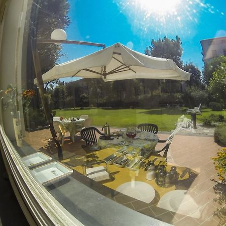 B&B Villa Ocsia San Giorgio a Cremano Bagian luar foto