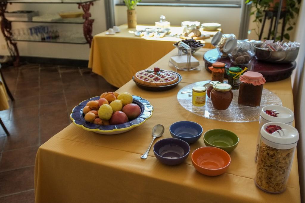 B&B Villa Ocsia San Giorgio a Cremano Bagian luar foto