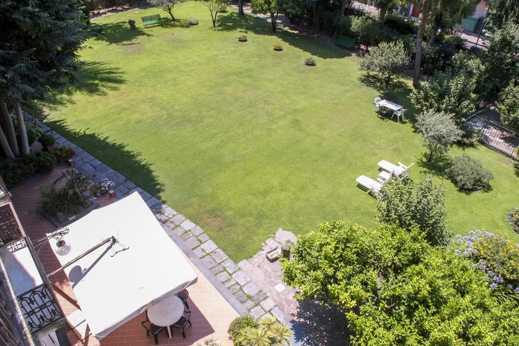 B&B Villa Ocsia San Giorgio a Cremano Bagian luar foto