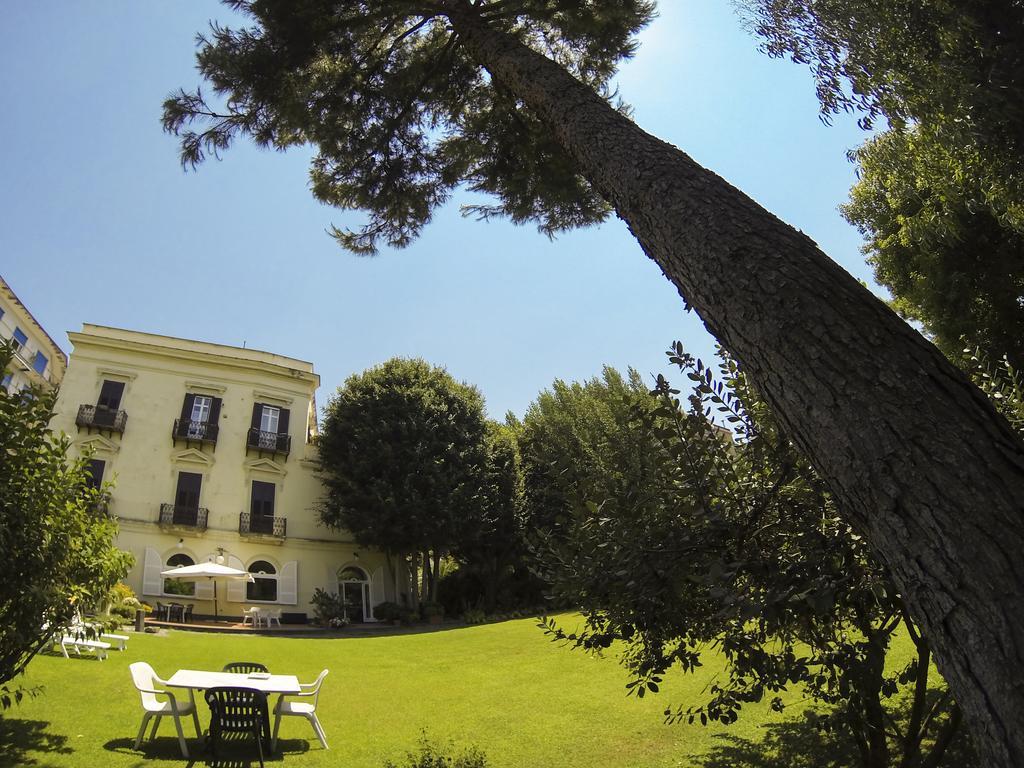 B&B Villa Ocsia San Giorgio a Cremano Bagian luar foto