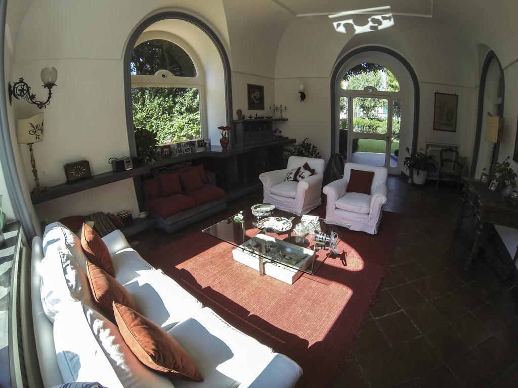 B&B Villa Ocsia San Giorgio a Cremano Bagian luar foto