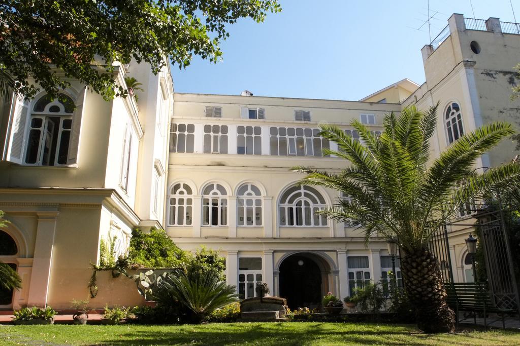 B&B Villa Ocsia San Giorgio a Cremano Bagian luar foto